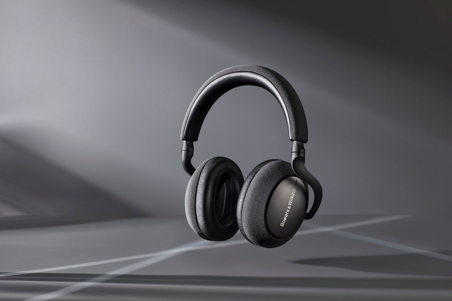 The Future of Headphones: How Advanced Audio Wearables Are Transforming Sound and Connectivity - PulseTechX